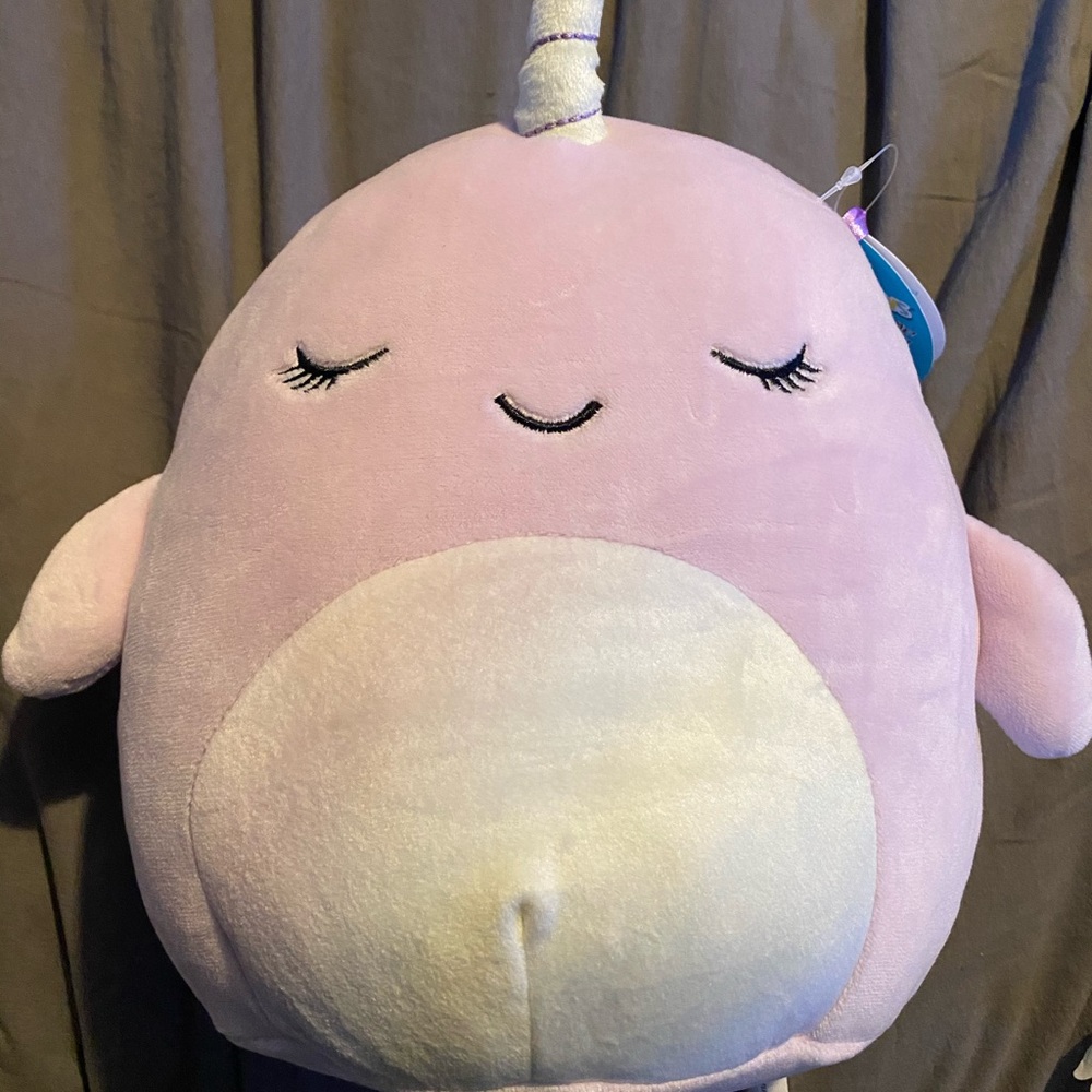 NAOMI SQUISHMALLOW